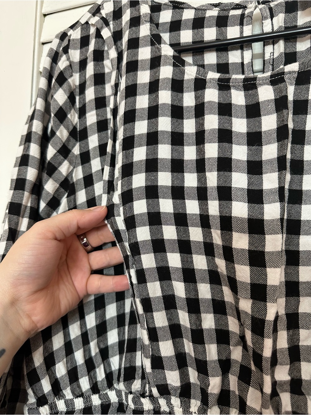 Time & Tru Blouse - Picture 3 of 6